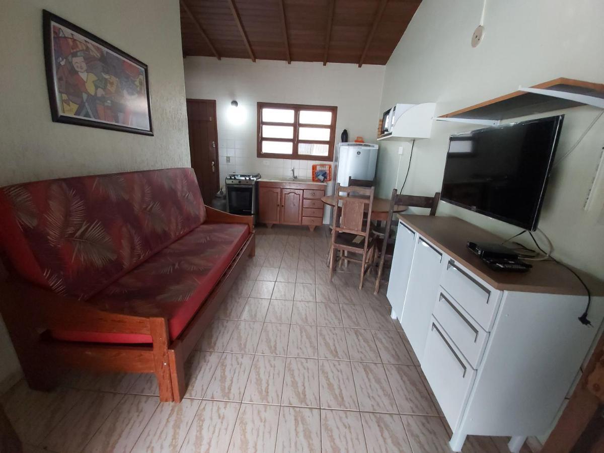 Villa 0006.02 - Maranduba - Chale - 1 Dorm - 5 Pess - 3 Quadras Do Mar - Piscina Coletiva - Wifi Ubatuba Exterior foto