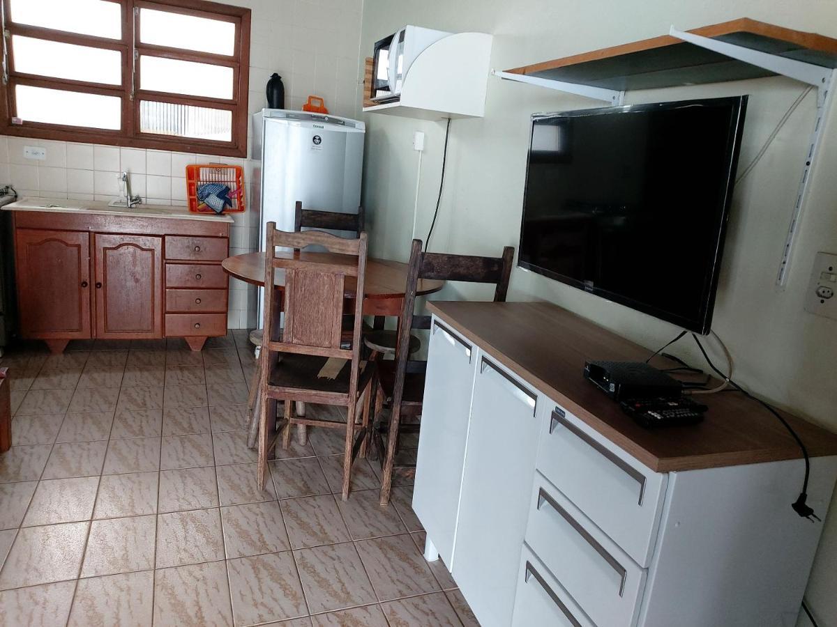 Villa 0006.02 - Maranduba - Chale - 1 Dorm - 5 Pess - 3 Quadras Do Mar - Piscina Coletiva - Wifi Ubatuba Exterior foto